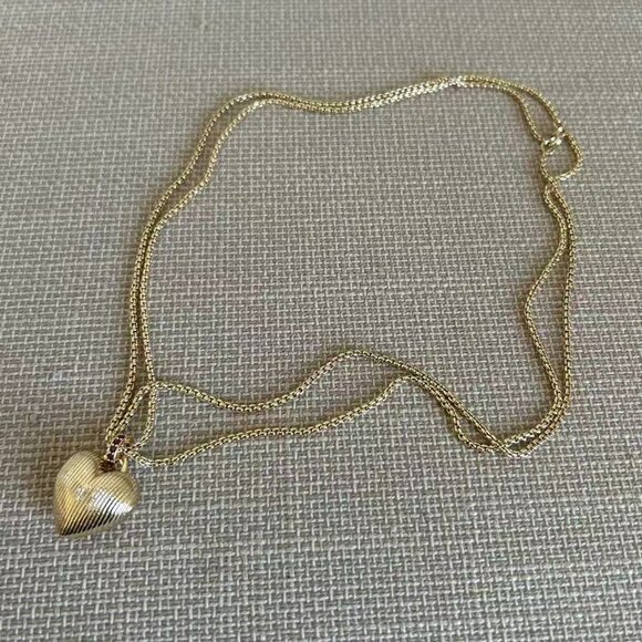 Roxanne Assoulin The Mini Florentine Heart Pendant Necklace - Picture 3 of 4